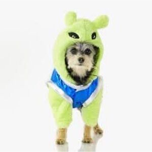 Pottery Barn Kids alien dog costume